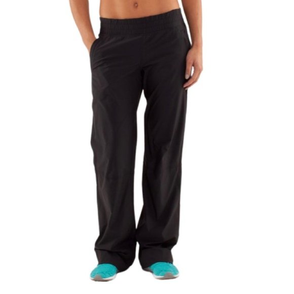 LULULEMON black Y2K dog runner pant - Picture 1 of 9